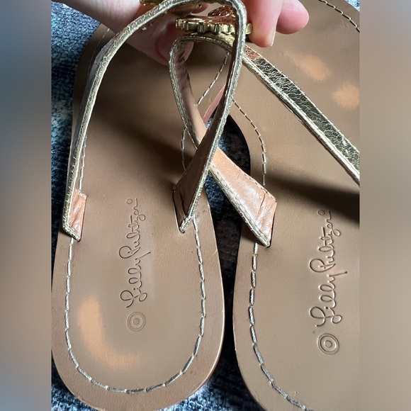 Lilly Pulitzer for Target Gold Pineapple Thong Sandal Flip Flops - Picture 8 of 8